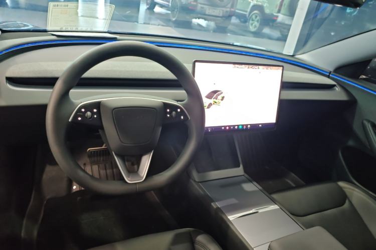 Used Tesla Model 3 2025 Rear-Wheel-Drive Version Center Console