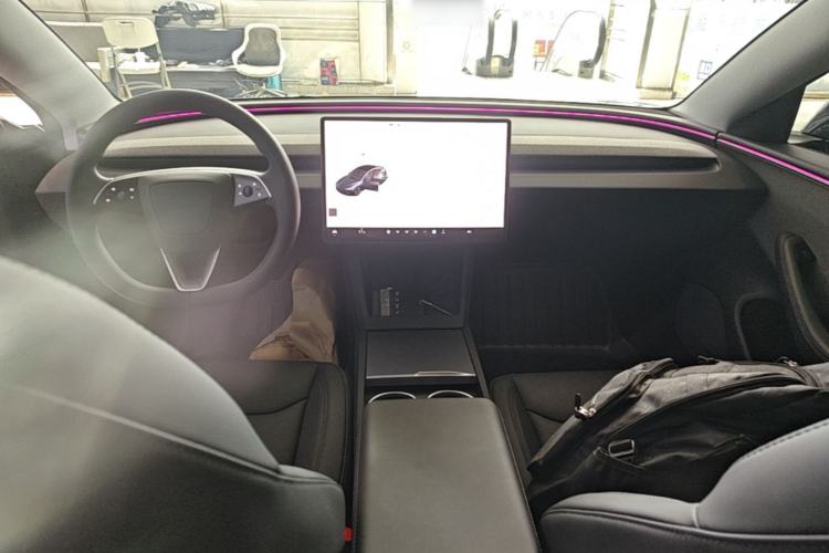 Used Tesla Model 3 2025 Rear-Wheel-Drive Version Center Console