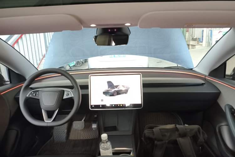 Used Tesla Model 3 2025 Rear-Wheel-Drive Version Center Console