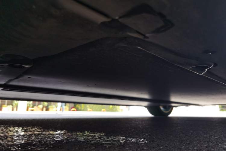 Used Tesla Model 3 2025 Model Revised Long-Range Rear-Wheel-Drive Version Chassis Front Left