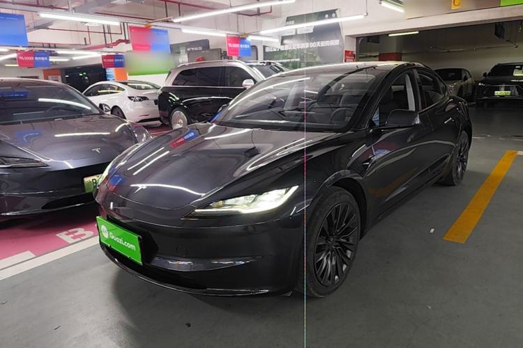 Tesla Model 3 2025 Rear-Wheel-Drive Version