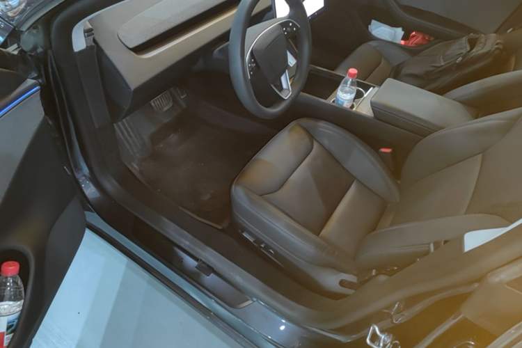 Used Tesla Model 3 2025 Model Revised Rear-Wheel-Drive Version Driver Seat