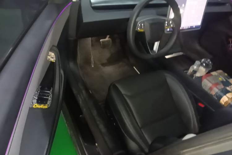 Used Tesla Model 3 2025 Rear-Wheel-Drive Version Driver Seat