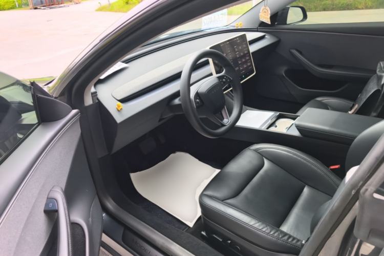 Used Tesla Model 3 2025 Rear-Wheel-Drive Version Driver Seat