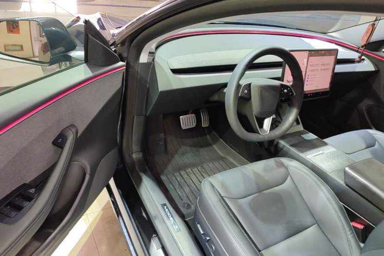 Used Tesla Model 3 2025 Rear-Wheel-Drive Version Driver Seat