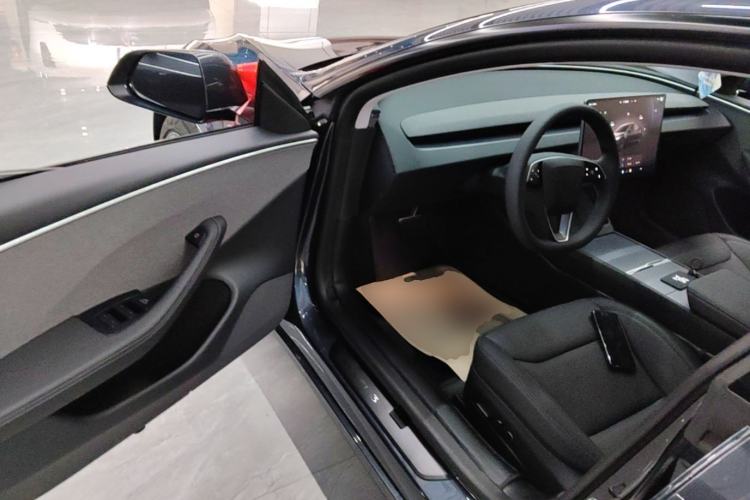 Used Tesla Model 3 2025 Rear-Wheel-Drive Version Driver Seat