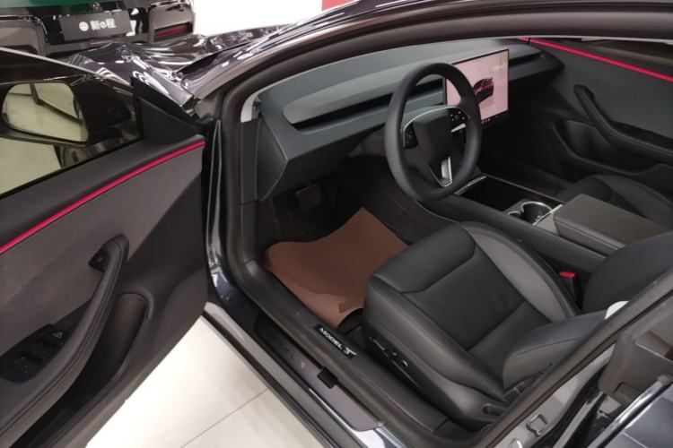 Used Tesla Model 3 2025 Rear-Wheel-Drive Version Driver Seat