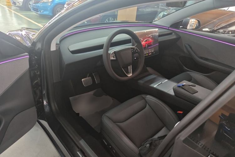 Used Tesla Model 3 2025 Rear-Wheel-Drive Version Driver Seat