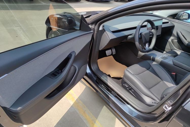 Used Tesla Model 3 2025 Rear-Wheel-Drive Version Driver Seat