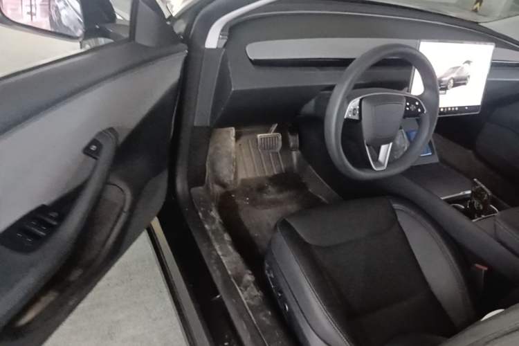Used Tesla Model 3 2025 Rear-Wheel-Drive Version Driver Seat