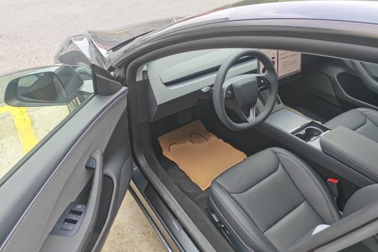 Used Tesla Model 3 2025 Rear-Wheel-Drive Version Driver Seat