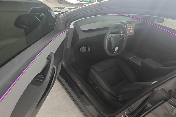 Used Tesla Model 3 2025 Rear-Wheel-Drive Version Driver Seat