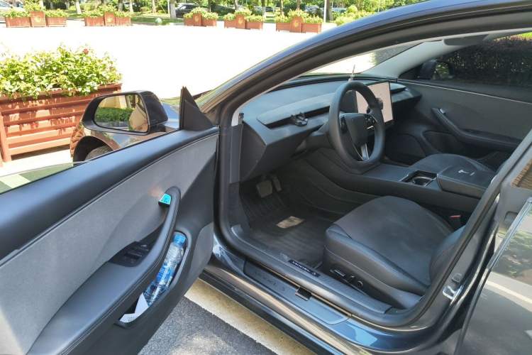 Used Tesla Model 3 2025 Rear-Wheel-Drive Version Driver Seat