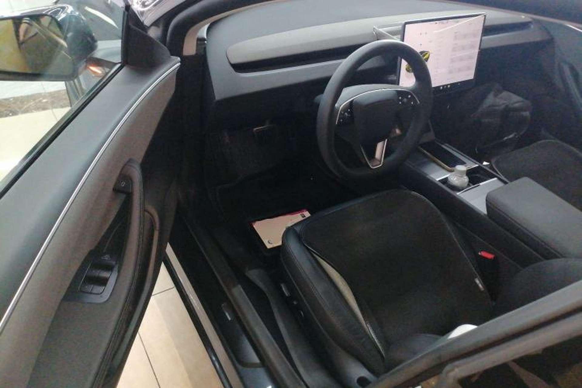 Used Tesla Model 3 2025 Rear-Wheel-Drive Version Driver Seat