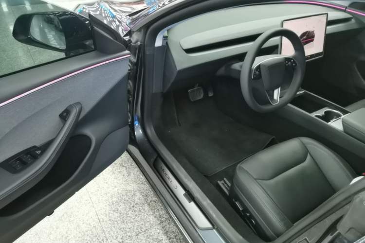 Used Tesla Model 3 2025 Rear-Wheel-Drive Version Driver Seat