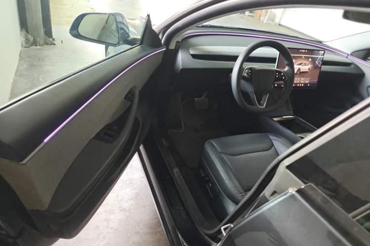 Used Tesla Model 3 2025 Rear-Wheel-Drive Version Driver Seat