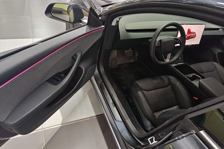 Used Tesla Model 3 2025 Rear-Wheel-Drive Version Driver Seat