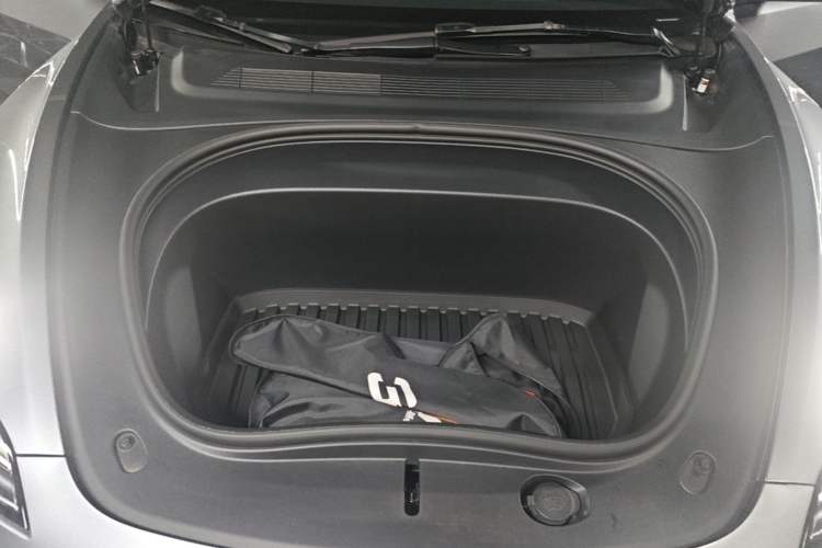 Used Tesla Model 3 2025 Rear-Wheel-Drive Version Engine Bay