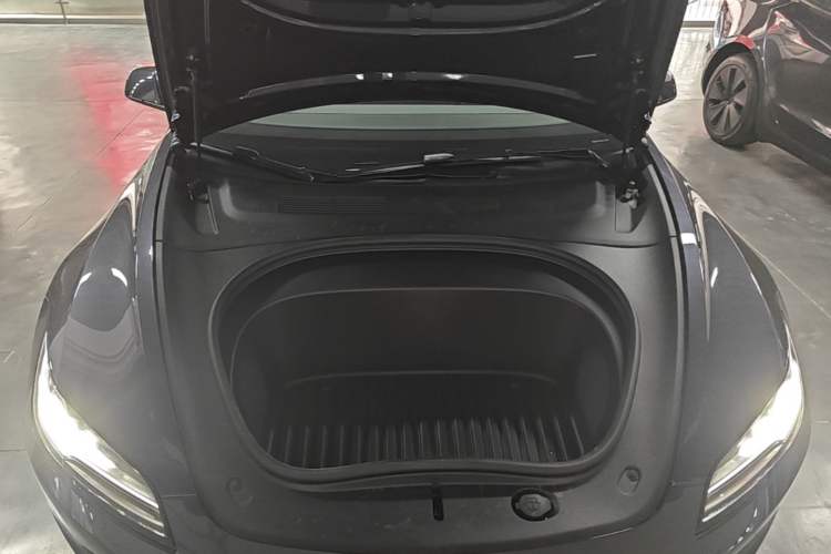 Used Tesla Model 3 2025 Model Revised Rear-Wheel-Drive Version Engine Bay