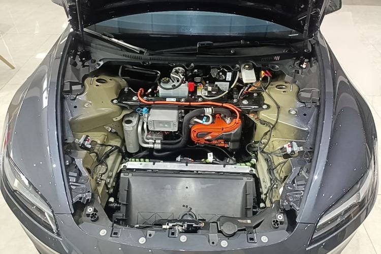 Used Tesla Model 3 2025 Rear-Wheel-Drive Version Engine Bay