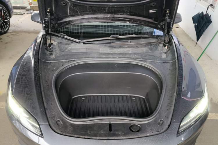 Used Tesla Model 3 2025 Long-Range All-Wheel-Drive Version Engine Bay