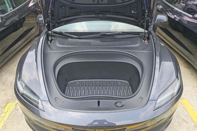 Used Tesla Model 3 2025 Rear-Wheel-Drive Version Engine Bay