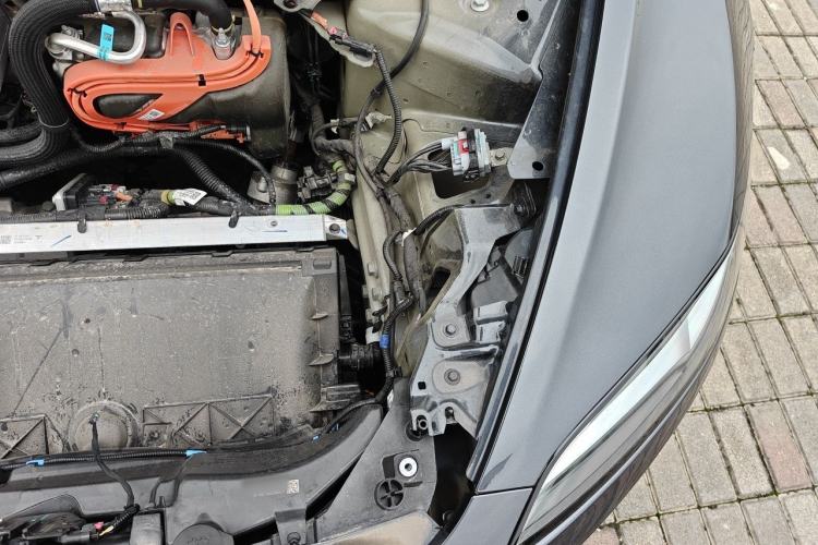 Used Tesla Model 3 2025 Rear-Wheel-Drive Version Engine Bay Left