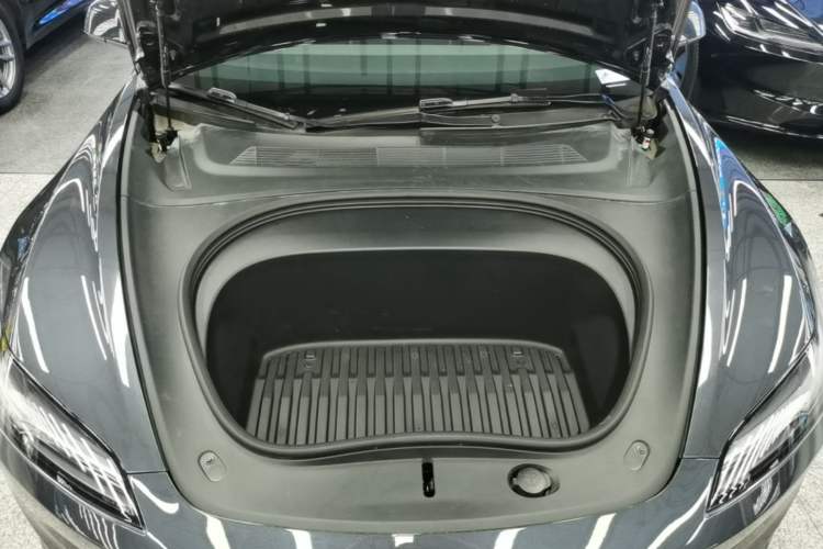 Used Tesla Model 3 2025 Rear-Wheel-Drive Version Engine Bay