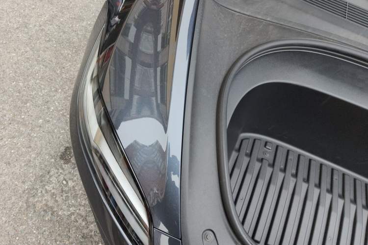 Used Tesla Model 3 2025 Model Revised Long-Range Rear-Wheel-Drive Version Engine Bay Right