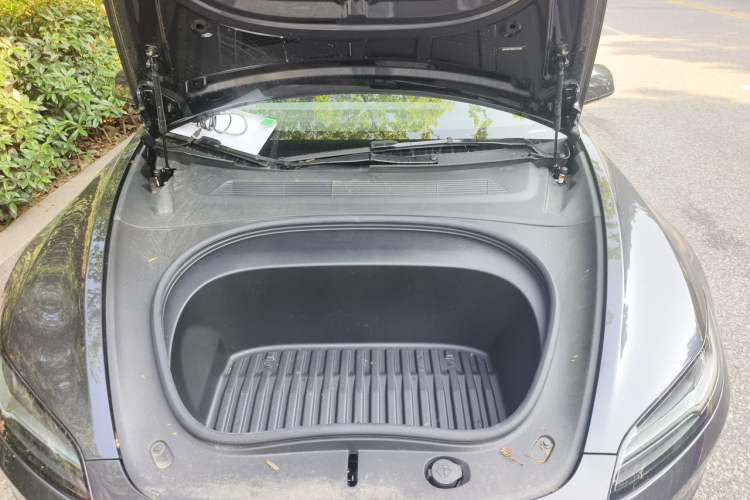 Used Tesla Model 3 2025 Model Revised Rear-Wheel-Drive Version Engine Bay