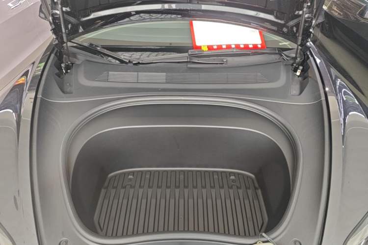 Used Tesla Model 3 2025 Rear-Wheel-Drive Version Engine Bay