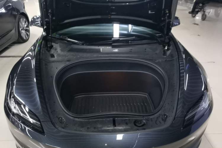 Used Tesla Model 3 2025 Rear-Wheel-Drive Version Engine Bay