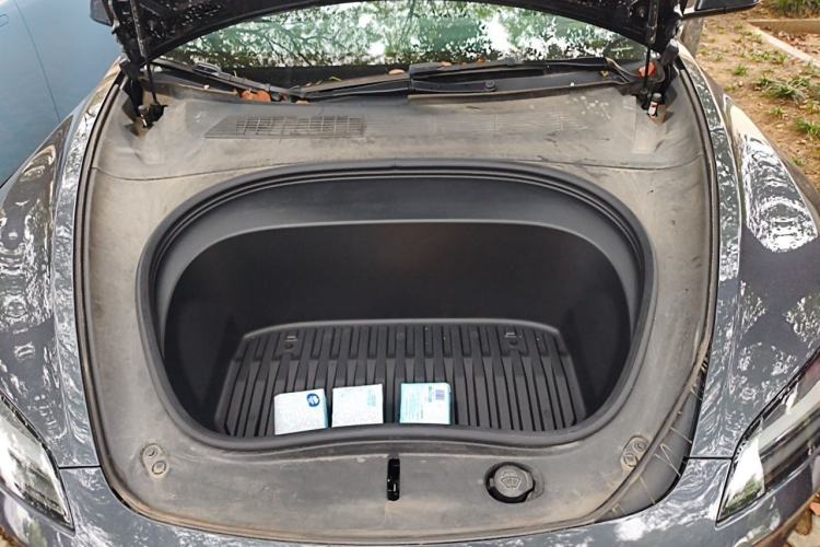Used Tesla Model 3 2025 Rear-Wheel-Drive Version Engine Bay