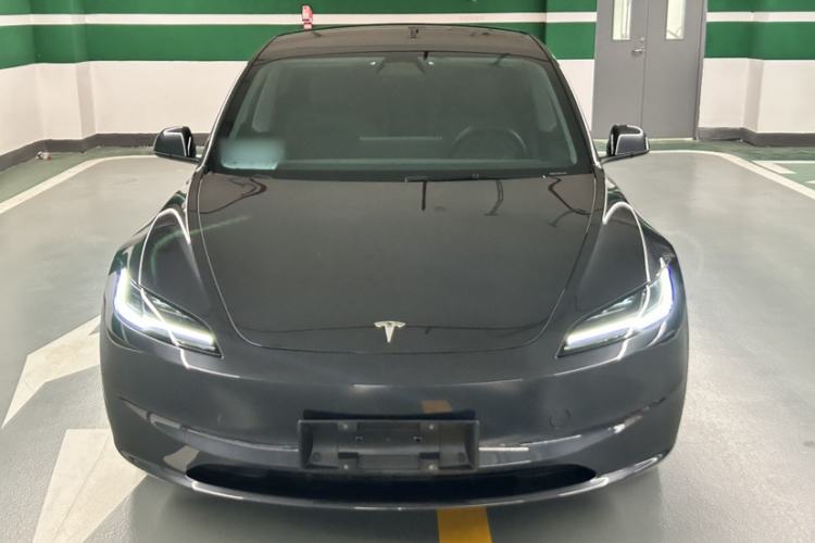 Used Tesla Model 3 2025 Rear-Wheel-Drive Version Exterior 1