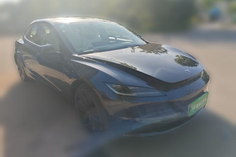 Used Tesla Model 3 2025 Long-Range All-Wheel-Drive Version Exterior 2