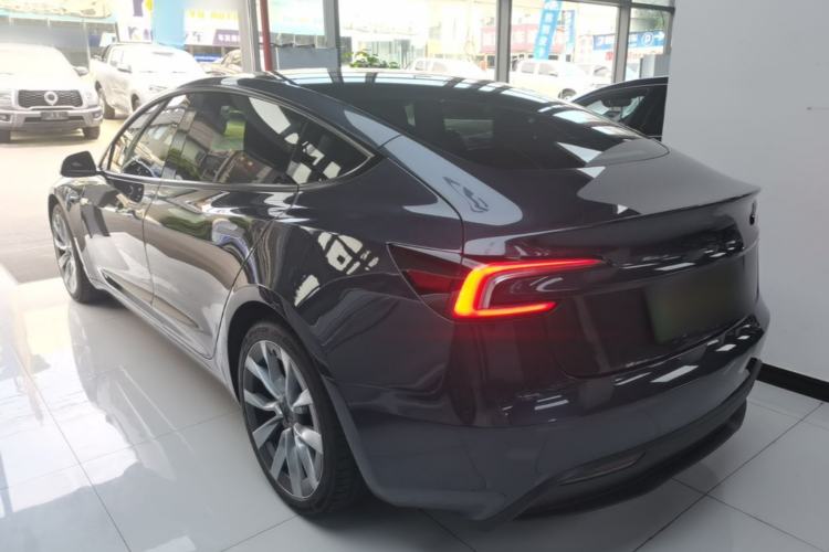 Used Tesla Model 3 2025 Rear-Wheel-Drive Version Exterior 2