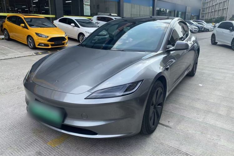 Used Tesla Model 3 2025 Rear-Wheel-Drive Version Exterior 2