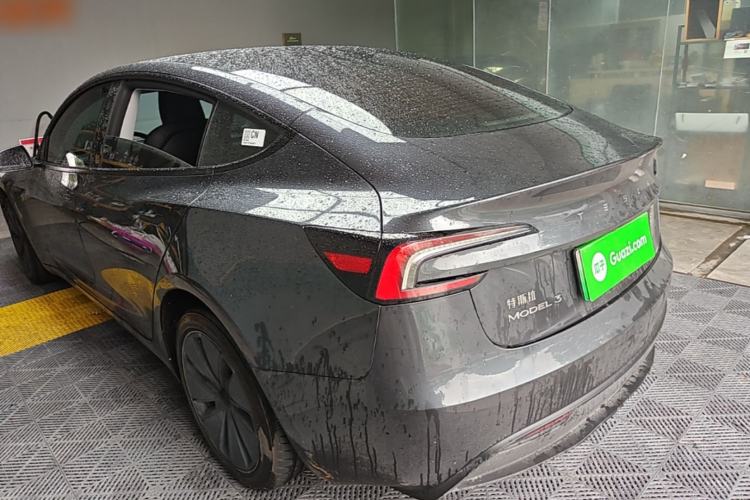 Used Tesla Model 3 2025 Rear-Wheel-Drive Version Exterior 2