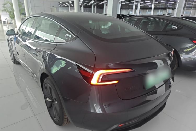 Used Tesla Model 3 2025 Model Revised Rear-Wheel-Drive Version Exterior 2