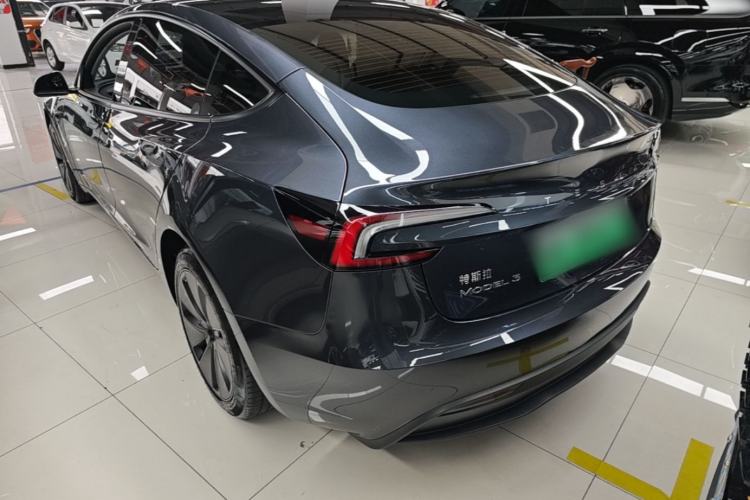Used Tesla Model 3 2025 Rear-Wheel-Drive Version Exterior 2