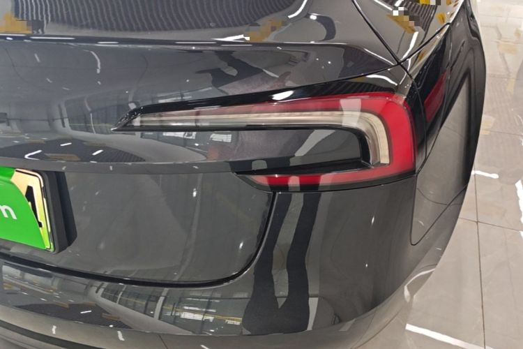 Used Tesla Model 3 2025 Model Revised Rear-Wheel-Drive Version Exterior 3