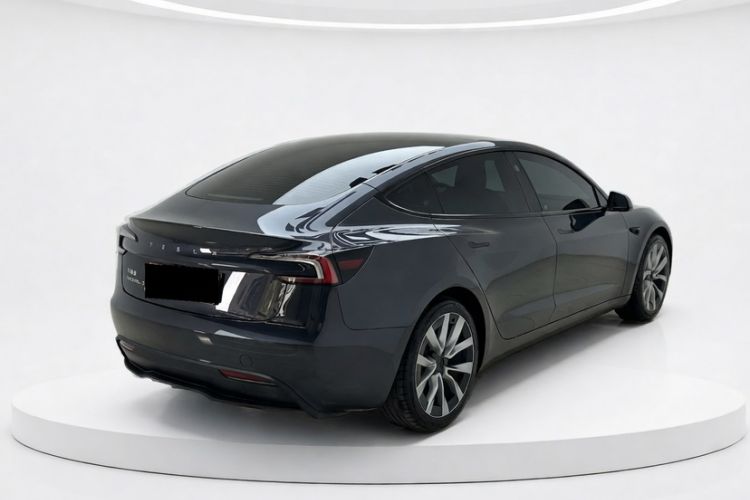Used Tesla Model 3 2025 Rear-Wheel-Drive Version Exterior 3