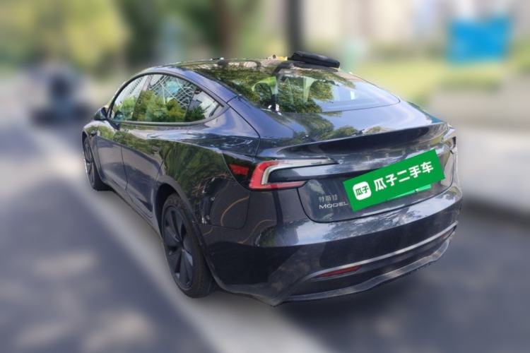 Used Tesla Model 3 2025 Rear-Wheel-Drive Version Exterior 3