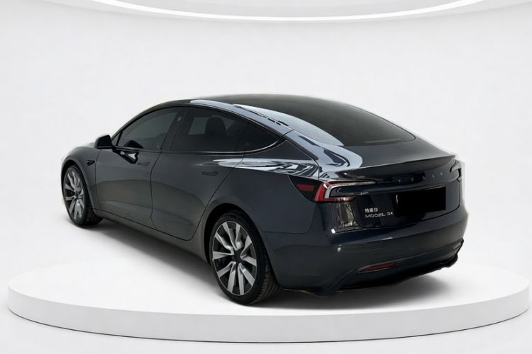Used Tesla Model 3 2025 Rear-Wheel-Drive Version Exterior 4