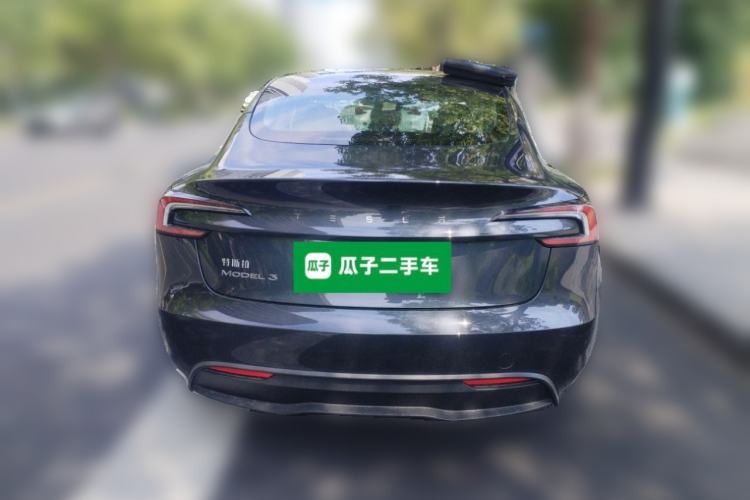 Used Tesla Model 3 2025 Rear-Wheel-Drive Version Exterior 4
