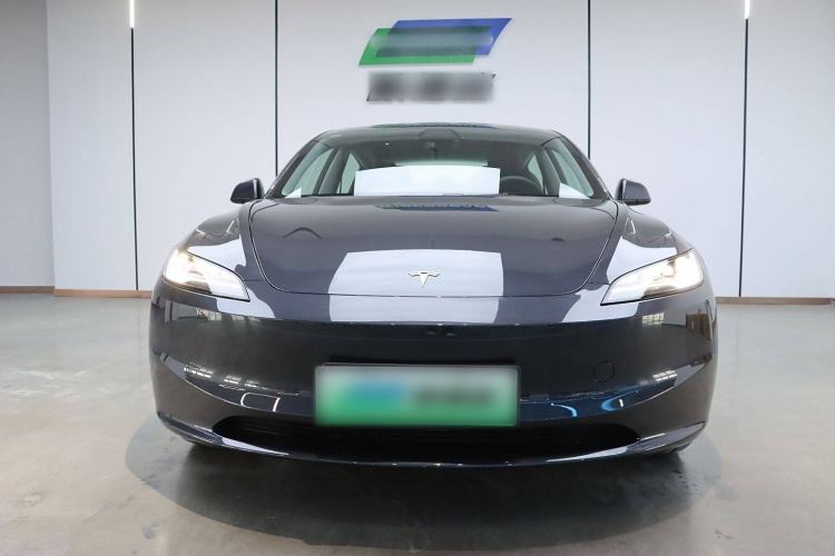 Used Tesla Model 3 2025 Rear-Wheel-Drive Version Exterior 5