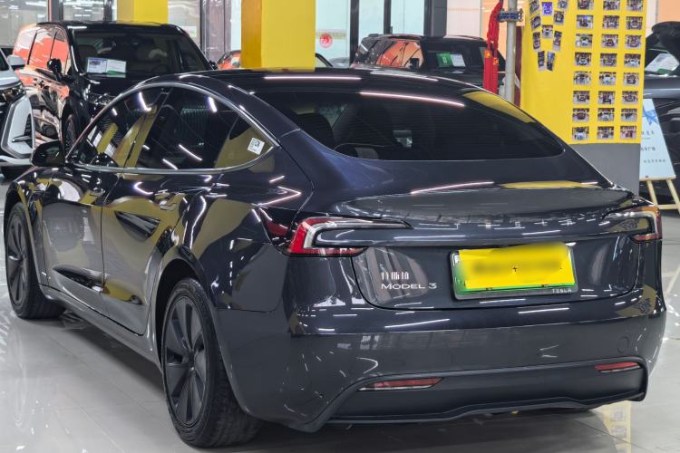 Used Tesla Model 3 2025 Rear-Wheel-Drive Version Exterior 5