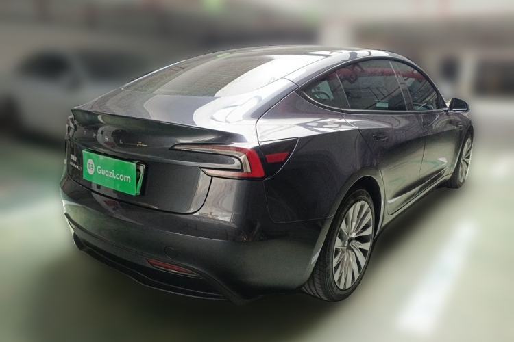 Used Tesla Model 3 2025 Rear-Wheel-Drive Version Exterior 5