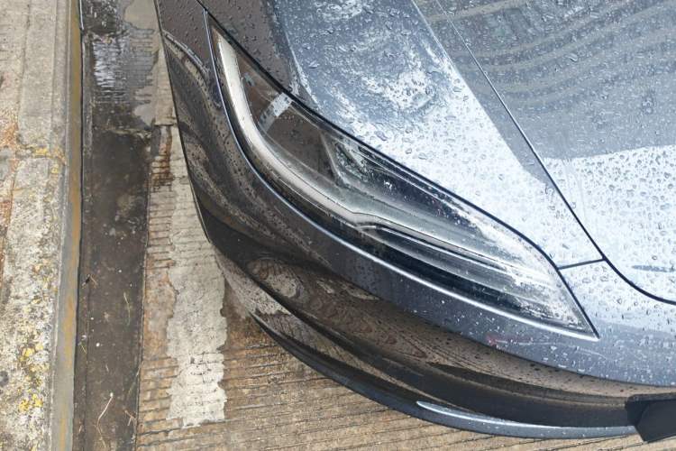 Used Tesla Model 3 2025 Long-Range All-Wheel-Drive Version Exterior 6