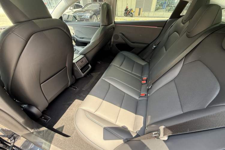 Used Tesla Model 3 2025 Rear-Wheel-Drive Version Exterior 8